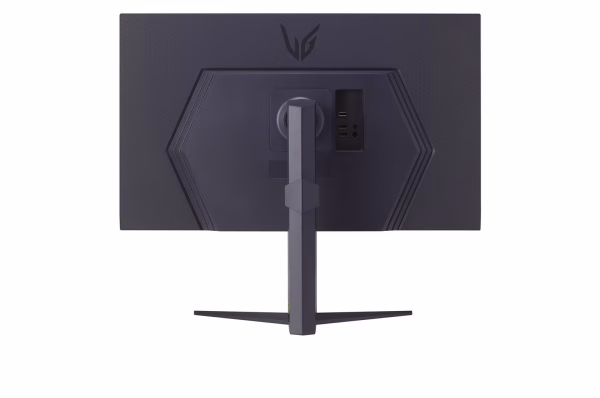 LG 32" 32GS75Q UltraGear IPS Gaming Monitor, QHD Resolution, 180Hz Refresh Rate, 1ms Response Time, Black - Image 4