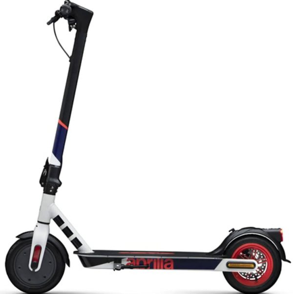 Aprilia eSRZ Safe Ride Scooter, Up to 20Km Range, Peak Power 500W Motor, Front E-Brake & Rear Disc Brake, Black - Image 4