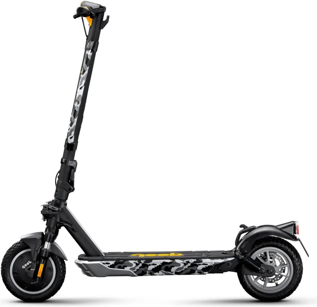 Jeep 2xe Urban Camou Electric Scooter, 45km Range, 25km/h Max Speed, 48V 9.6Ah 461Wh Battery, Cruise Control, LED Lamps, Tubeless Front/Rear Tires, Foldable & Portable, Black